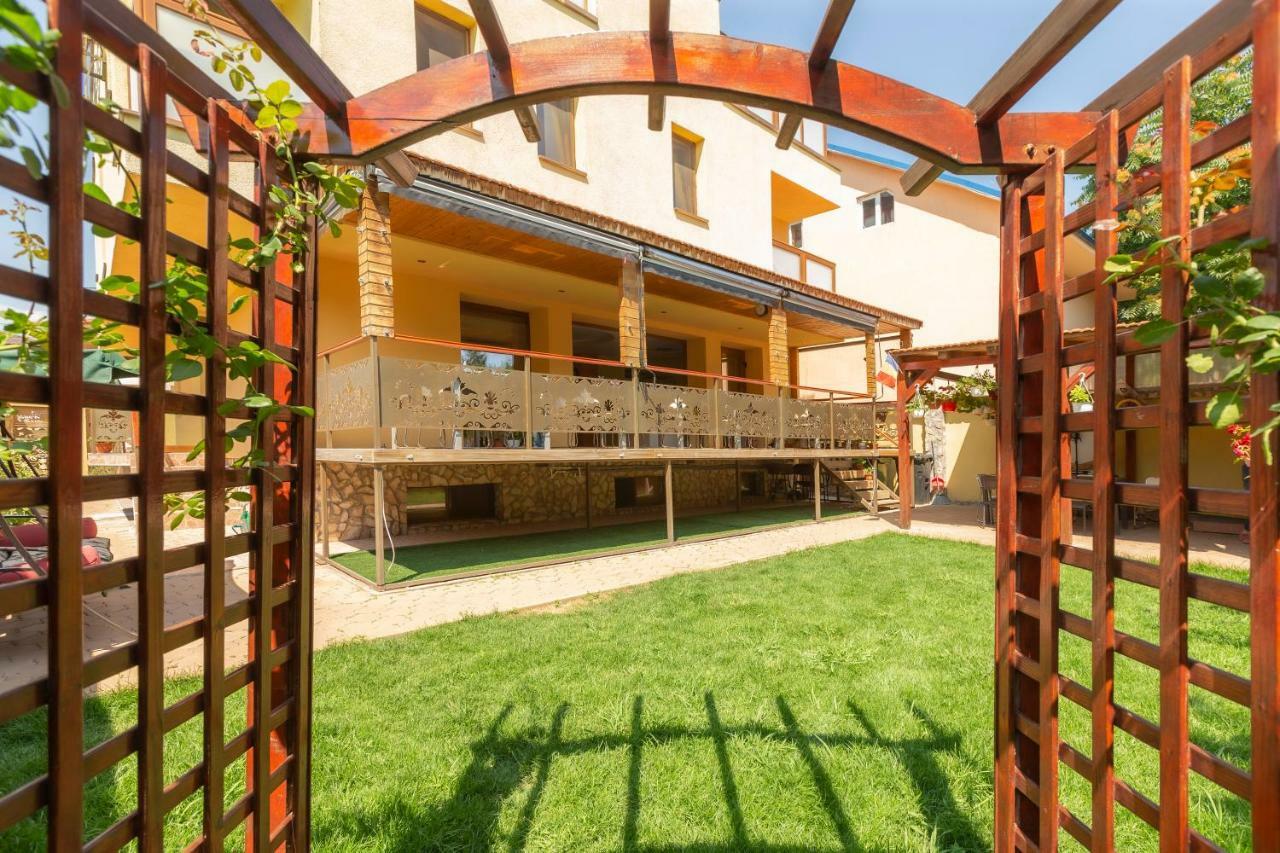 Rosiem House Hotel Techirghiol Buitenkant foto